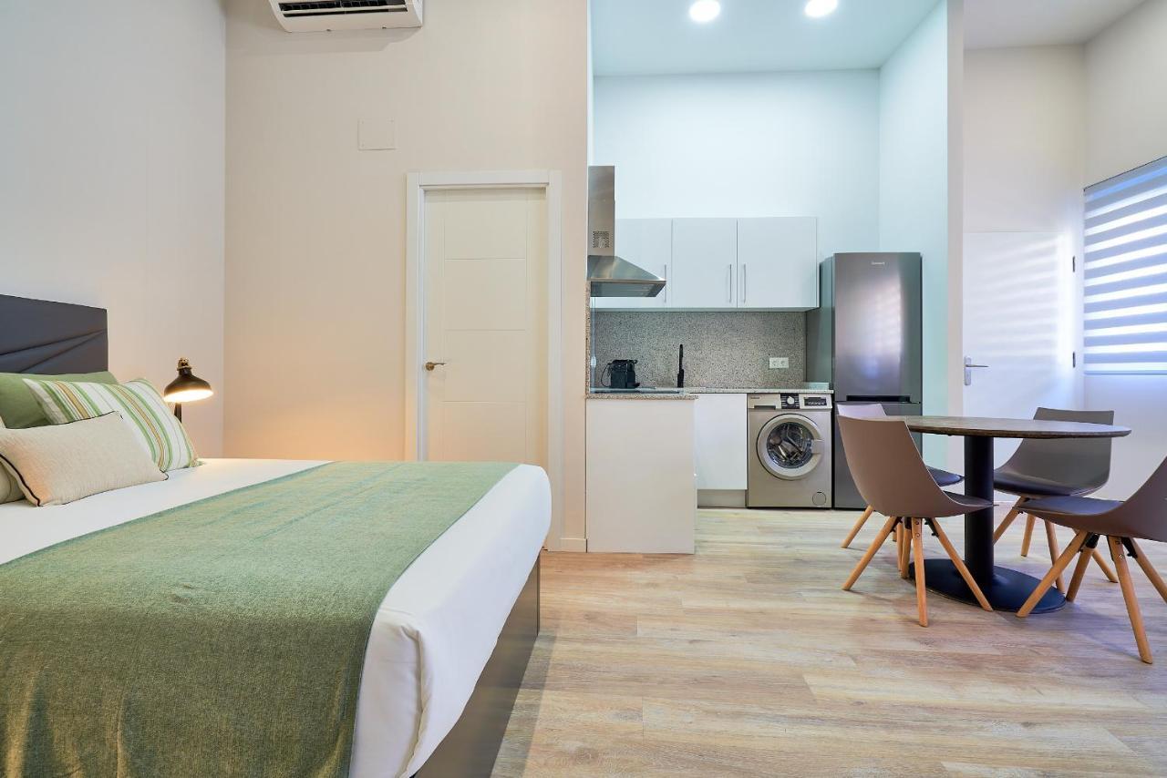 Del Parque Flats Estudio Capuchinos Málaga Dış mekan fotoğraf