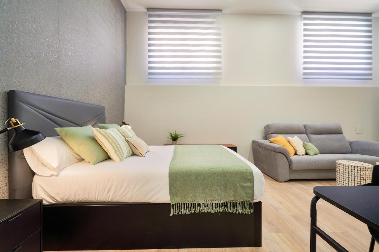 Del Parque Flats Estudio Capuchinos Málaga Dış mekan fotoğraf