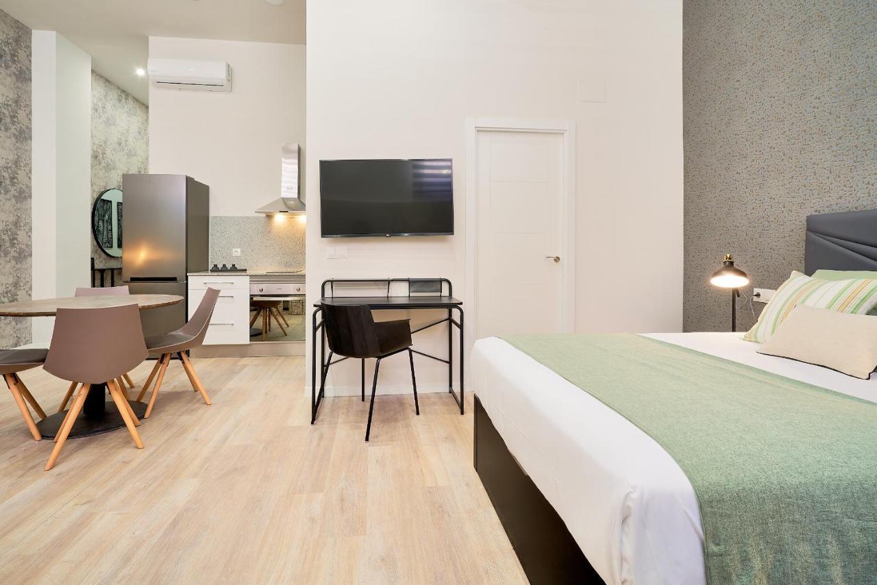Del Parque Flats Estudio Capuchinos Málaga Dış mekan fotoğraf