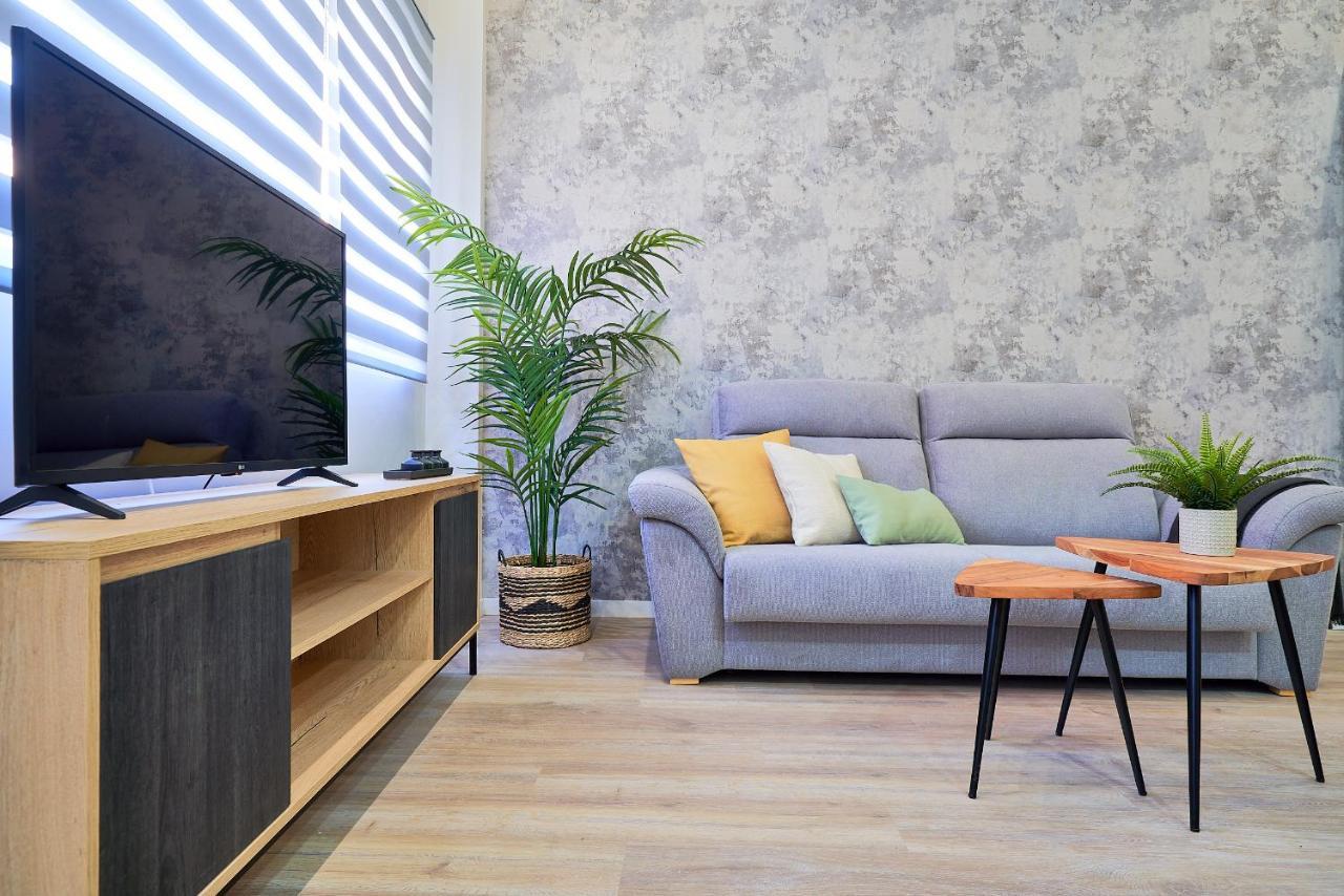 Del Parque Flats Estudio Capuchinos Málaga Dış mekan fotoğraf